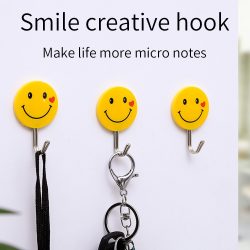 Smile Pattern Creative Plastic Wall Hanger 5pc